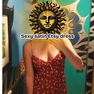 ☽ᐧᐧᐧᐧᐧSexy Satin Etsy Dressᐧᐧᐧᐧᐧ☾